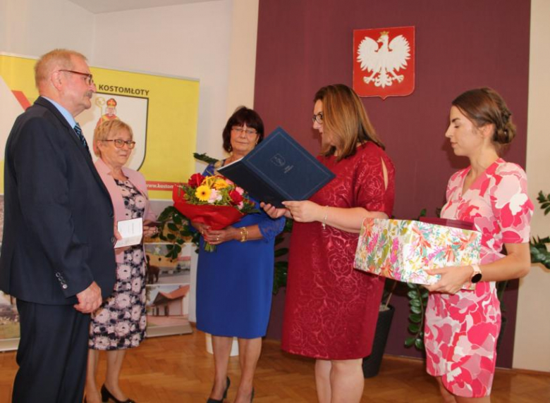 Wręczono medale za długoletnie pożycia małżeńskie