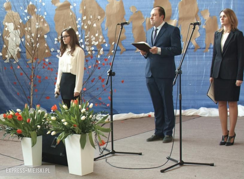 77. rocznica I Masowej Deportacji Polaków na Sybir - uroczystości szkolne