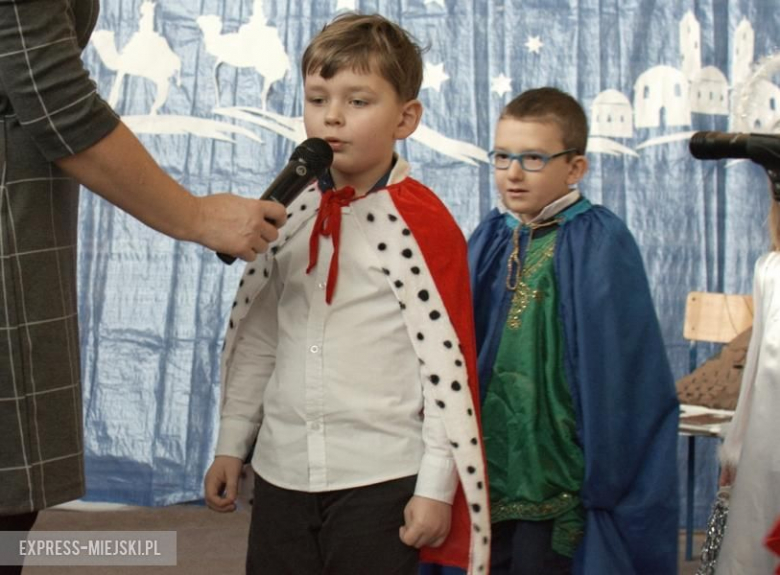 Przedszkolaki z Przedszkola "Pod Topolą" w Środzie Śląskiej