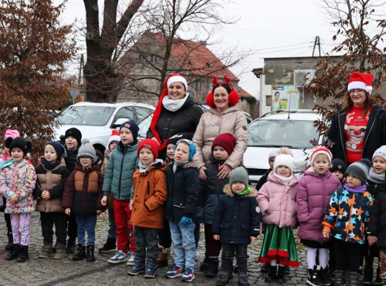 Uroczyste rozświetlenie świątecznej choinki