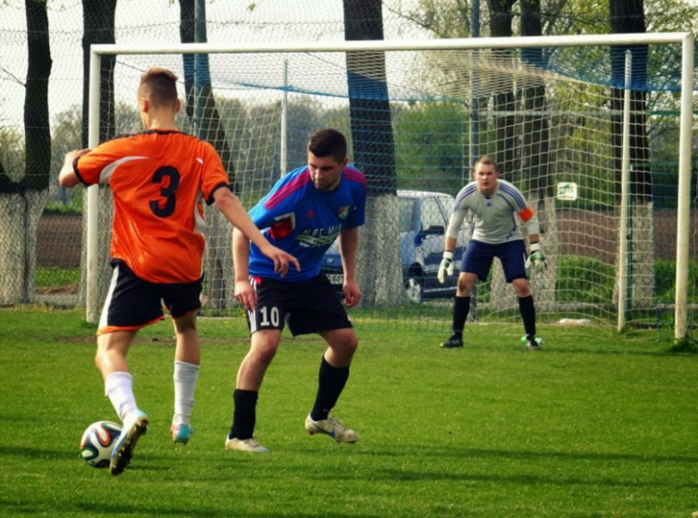 Falko Rzeplin 1:1 (1:1) Polonia Środa Śląska