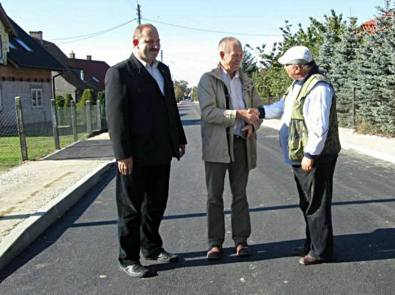 Nowa droga w Mazurowicach