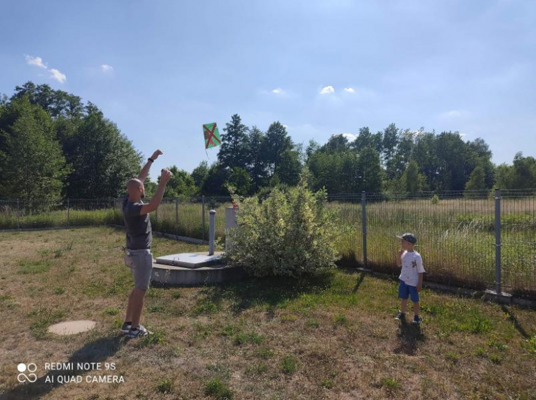 "Zmalujemy coś razem tato?"