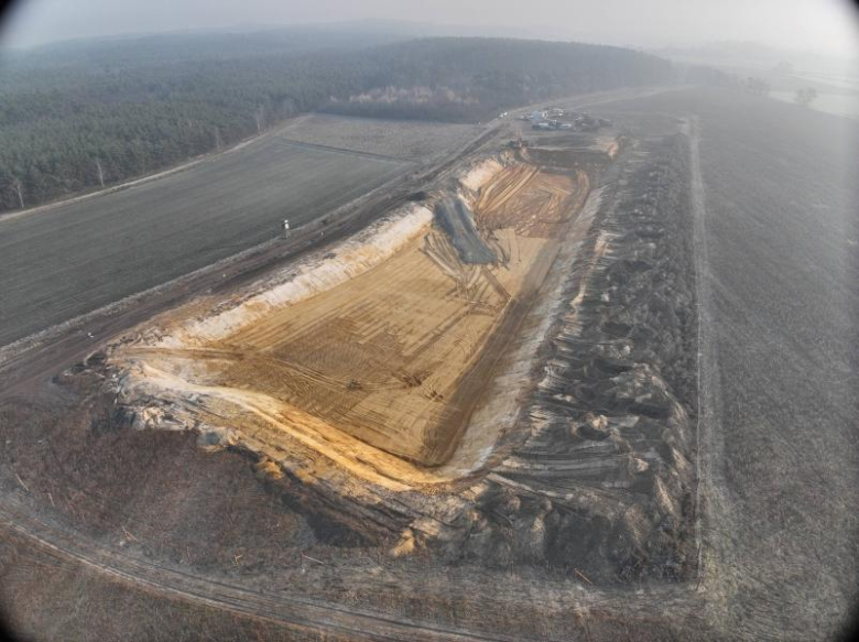 Budowa zbiornika retencyjno-infiltracyjnego