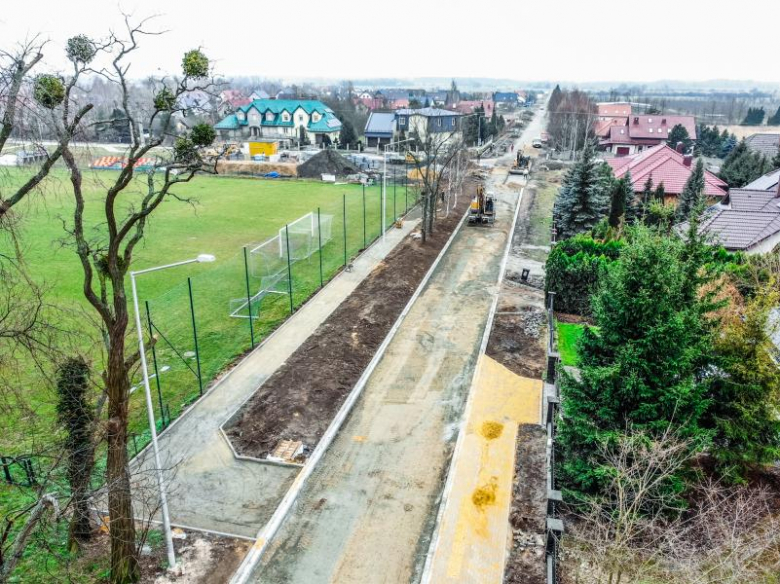 Przebudowa drogi w toku