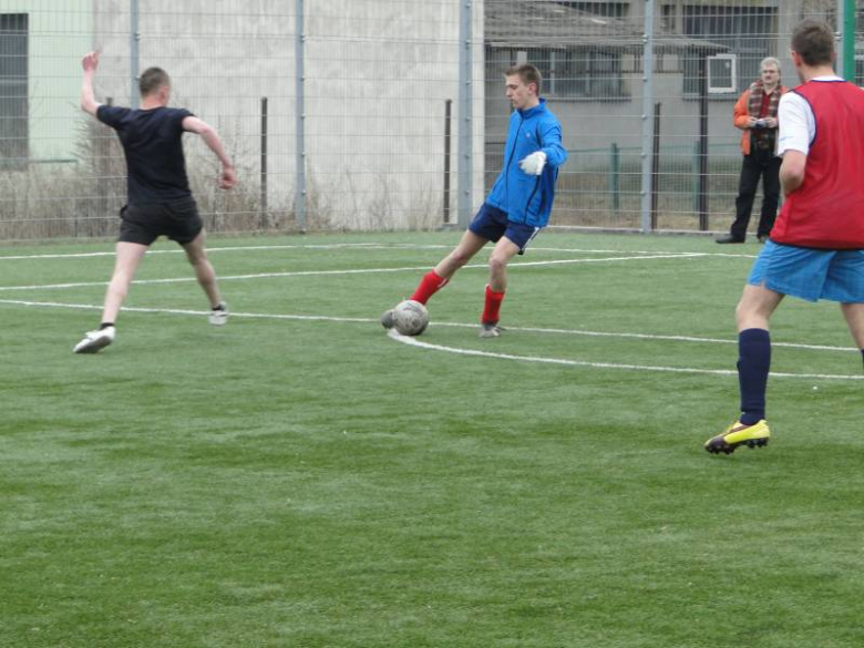 Wiosenny turniej piłki nożnej i siatkowej PZSP nr 2 w Środzie Śląskiej