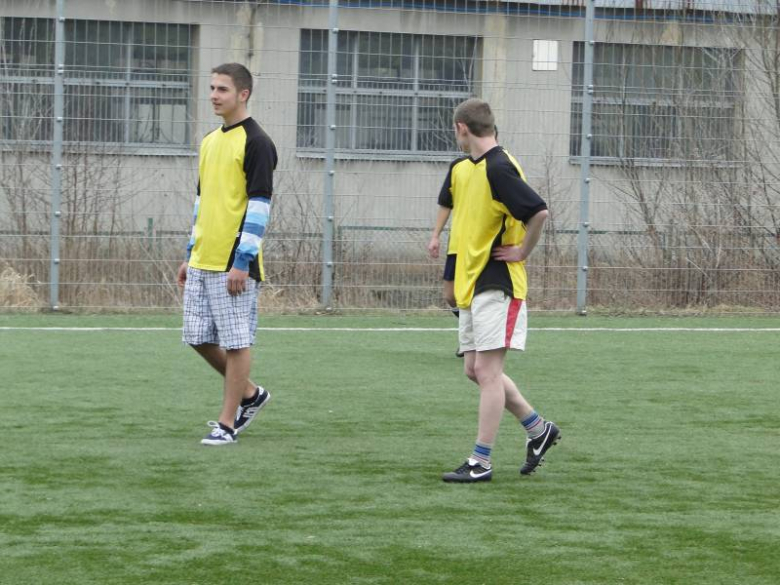 Wiosenny turniej piłki nożnej i siatkowej PZSP nr 2 w Środzie Śląskiej