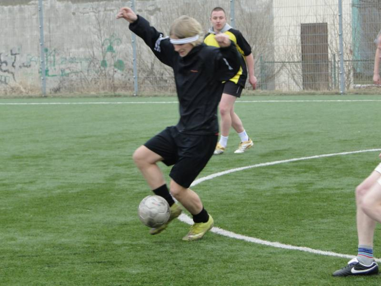 Wiosenny turniej piłki nożnej i siatkowej PZSP nr 2 w Środzie Śląskiej