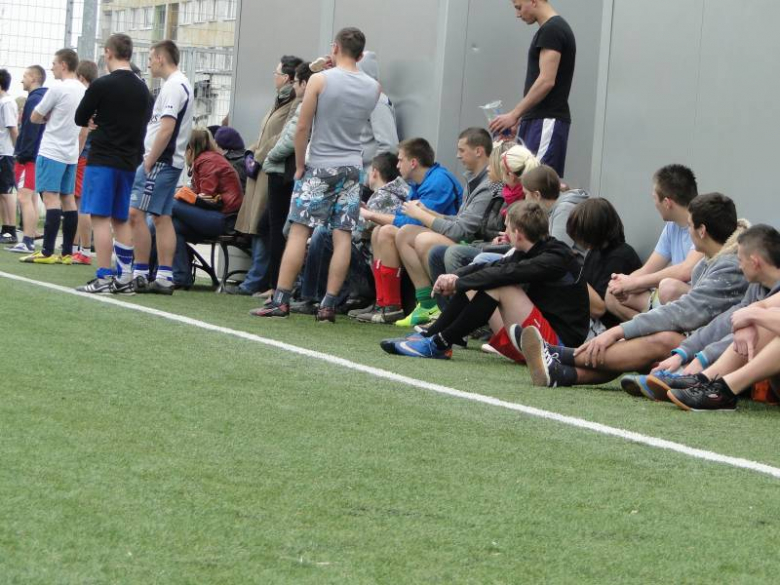 Wiosenny turniej piłki nożnej i siatkowej PZSP nr 2 w Środzie Śląskiej