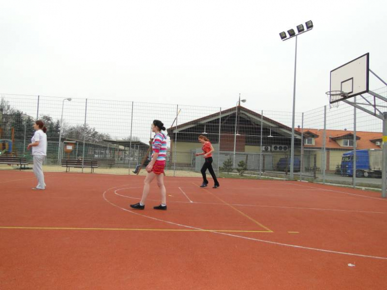 Wiosenny turniej piłki nożnej i siatkowej PZSP nr 2 w Środzie Śląskiej