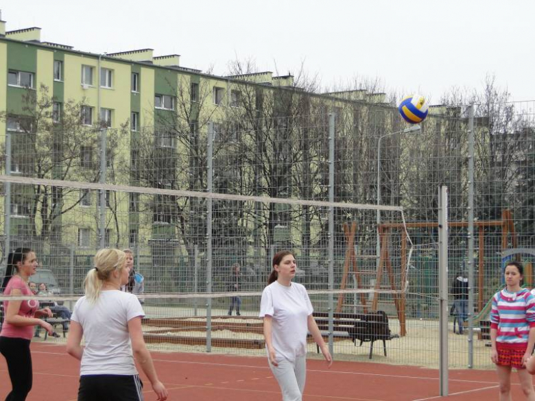 Wiosenny turniej piłki nożnej i siatkowej PZSP nr 2 w Środzie Śląskiej