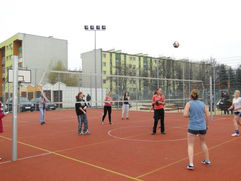 Wiosenny turniej piłki nożnej i siatkowej PZSP nr 2 w Środzie Śląskiej