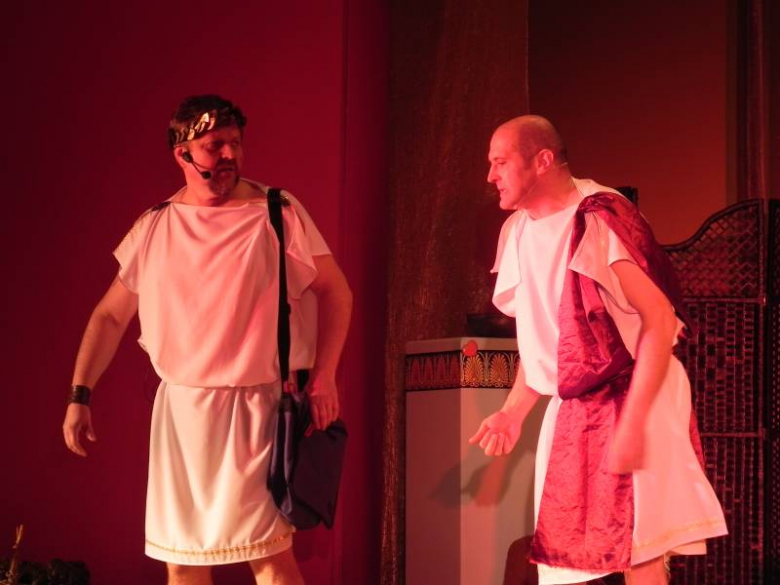 Bogowie na scenie średzkiej