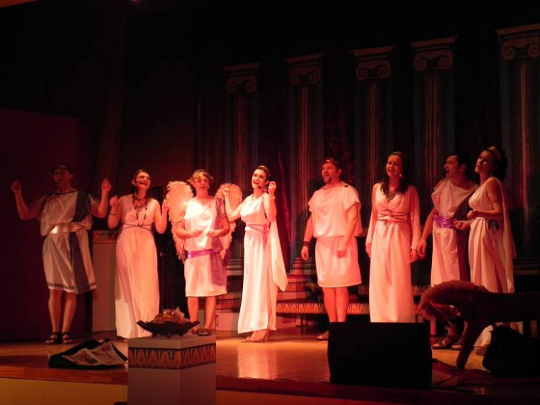 Bogowie na scenie średzkiej