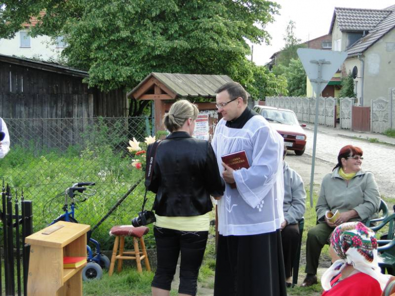 Nowa kapliczka w Jastrzębcach