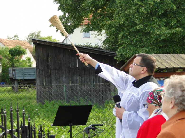 Nowa kapliczka w Jastrzębcach