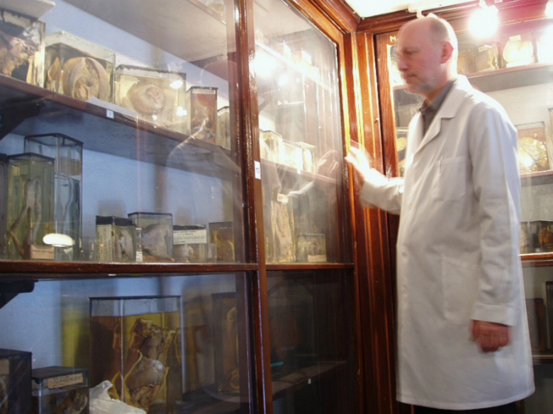 Przedmioty śmierci, jako pomoce dydaktyczne