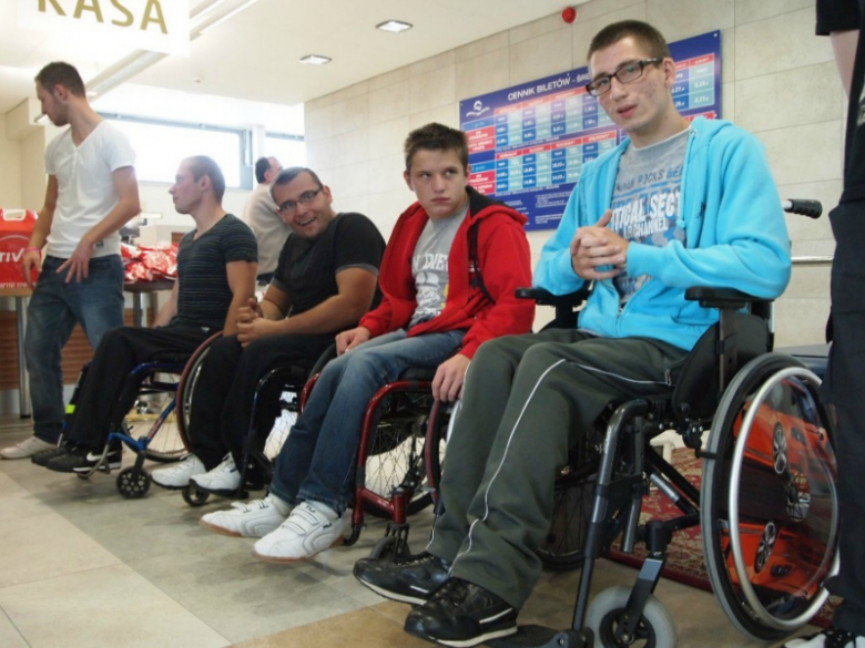 Niepełnosprawni podnosili ciężary