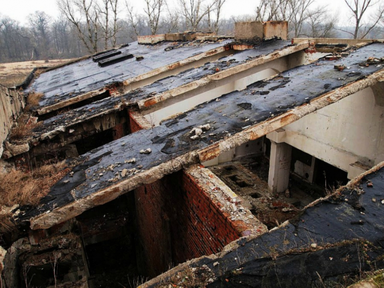 Ruiny papierni w Malczycach