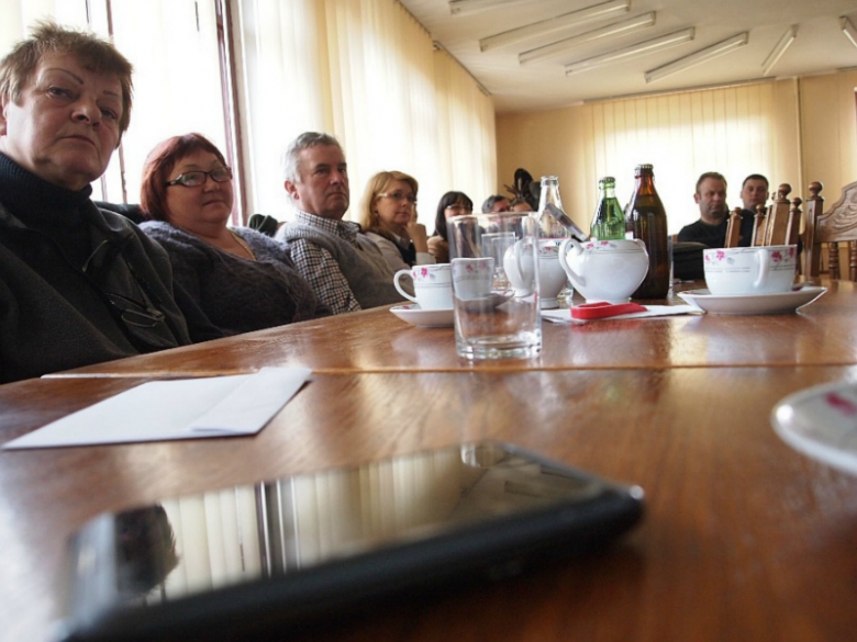 Radni dyskutowali o budowie hali sportowej