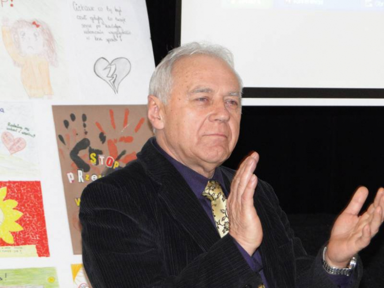 „Po pierwsze przeciwdziałaj przemocy”  -  konferencja w Miękini