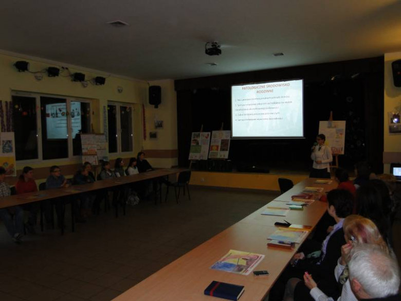 „Po pierwsze przeciwdziałaj przemocy”  -  konferencja w Miękini
