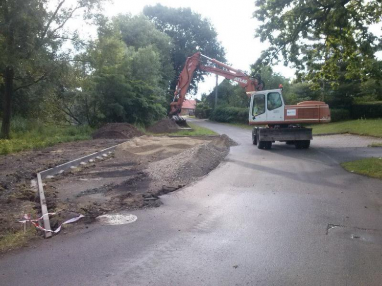 Budowa parkingu w Brodnie