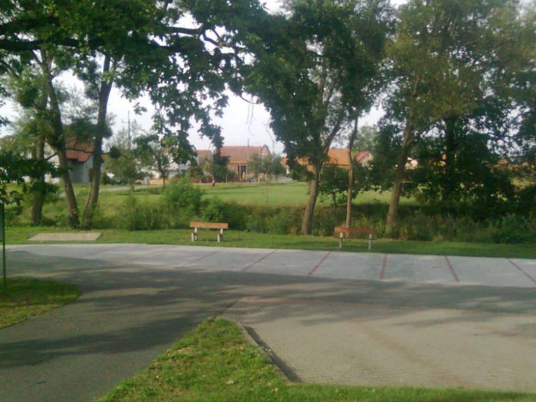 Budowa parkingu w Brodnie