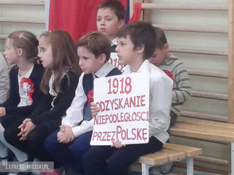 apel w Szkole Podstawowej nr 3 w Środzie Śląskiej