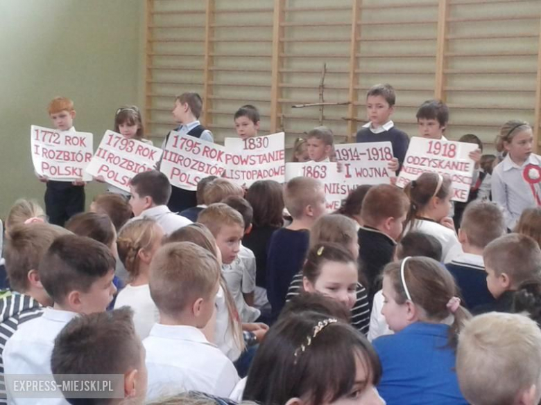 apel w Szkole Podstawowej nr 3 w Środzie Śląskiej