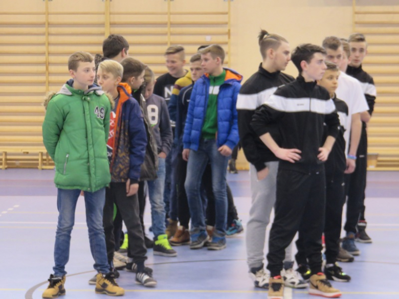 W turnieju wzięło udział 10 drużyn z woj. dolnośląskiego