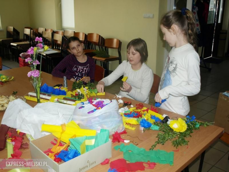 Dzieci zrobiły palmy wielkanocne