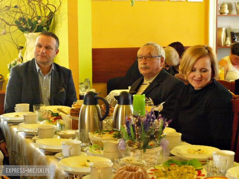 Śniadanie wielkanocne w Środzie Śląskiej