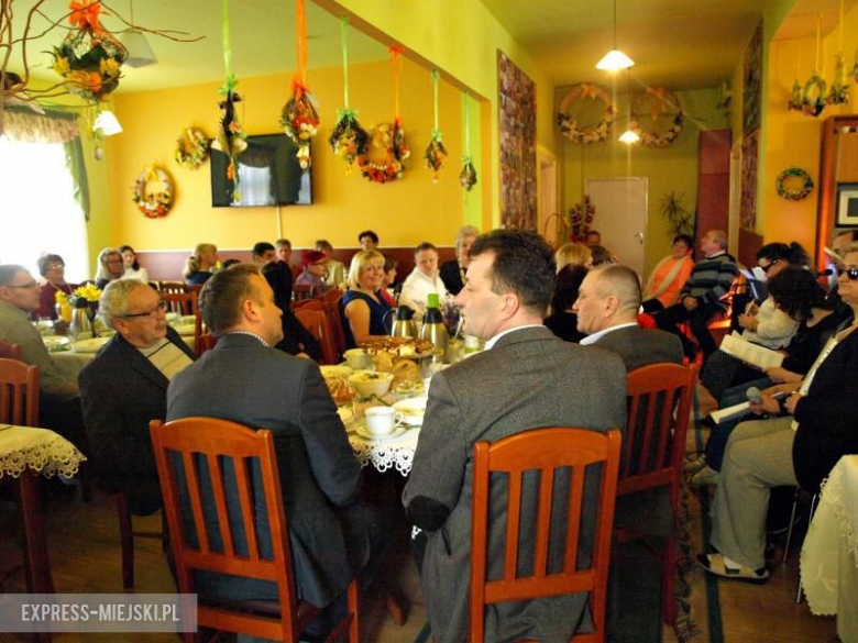 Śniadanie wielkanocne w Środzie Śląskiej