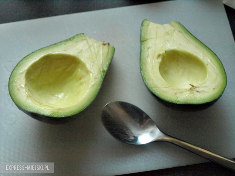 Przepis na pieczone awokado
