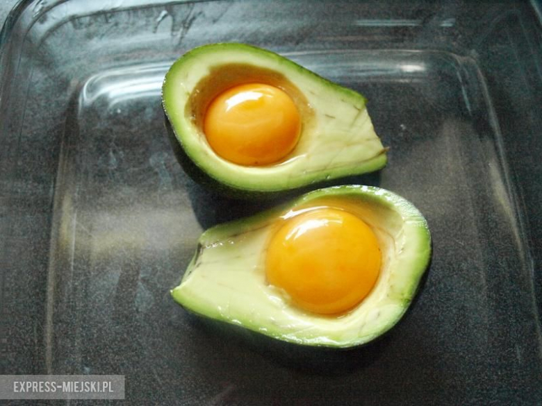 Przepis na pieczone awokado