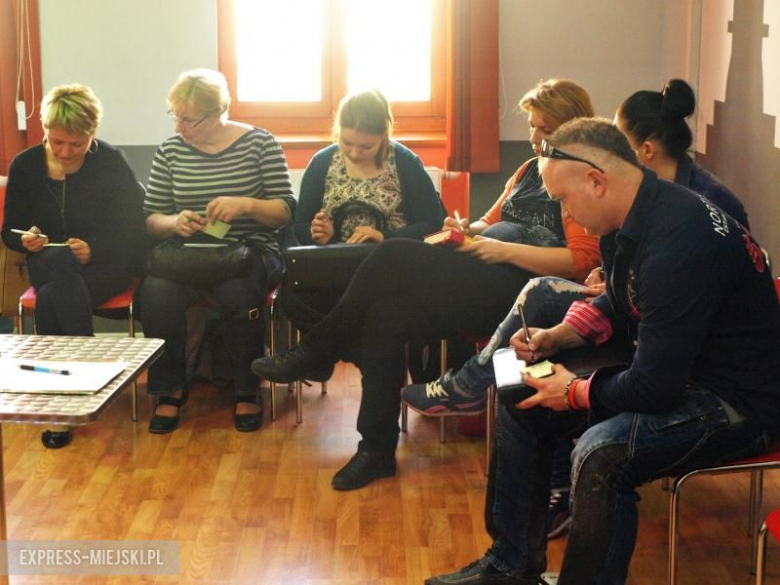 Konsultacje społeczne