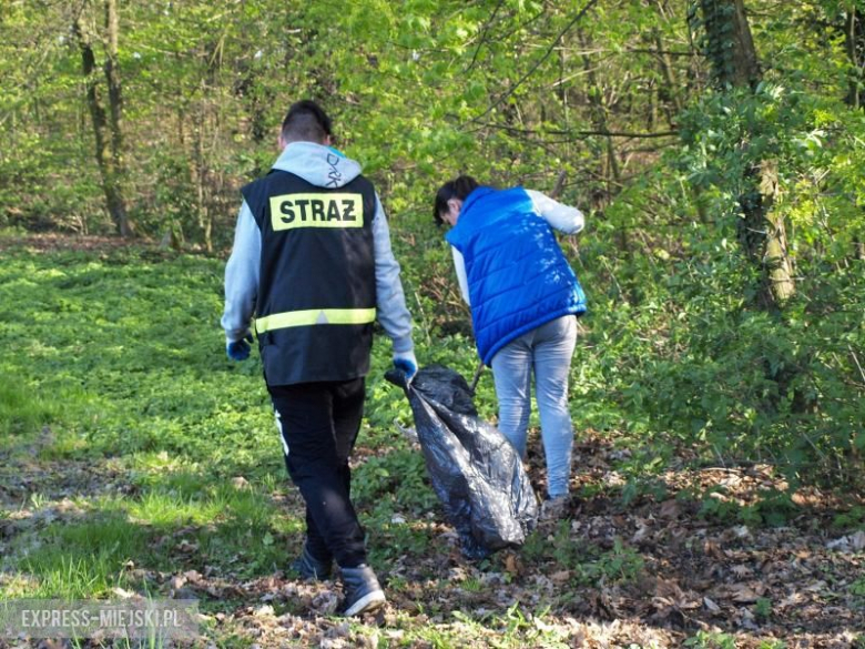 Uczestnicy sprzątania Wilczkowa