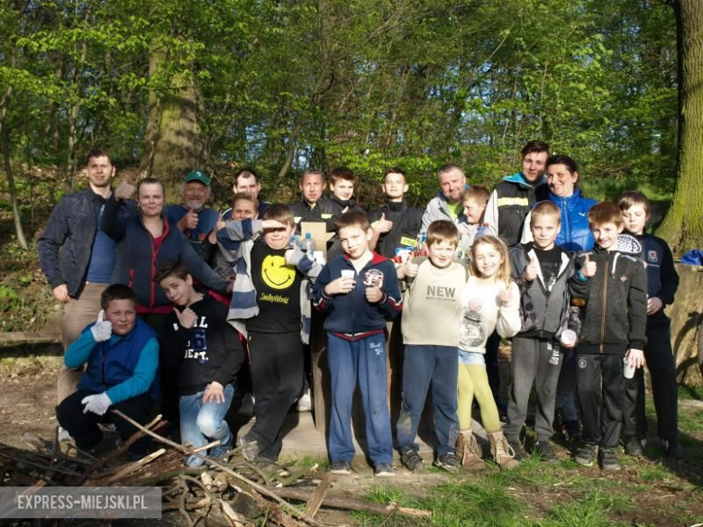 Uczestnicy sprzątania Wilczkowa