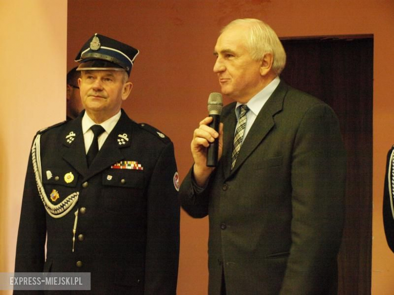 Poświęcenie nowego wozu strażackiego