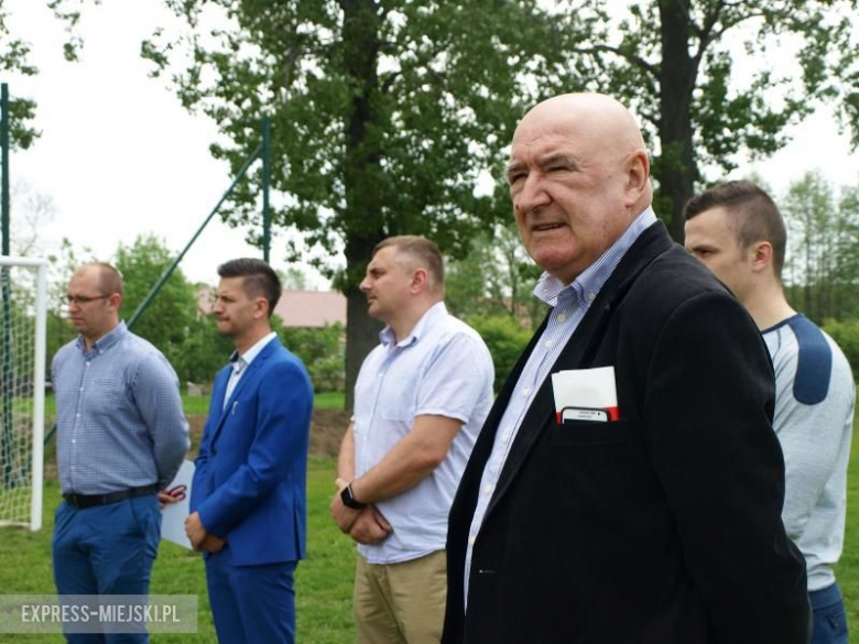 Nowe boisko w Ujeździe Górnym