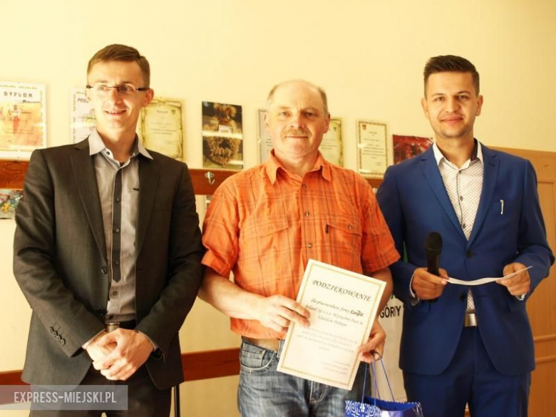 Nowe boisko w Ujeździe Górnym