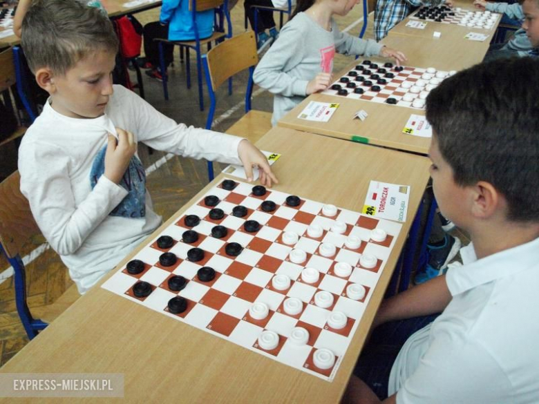 Turniej warcabowy w Rakoszycach