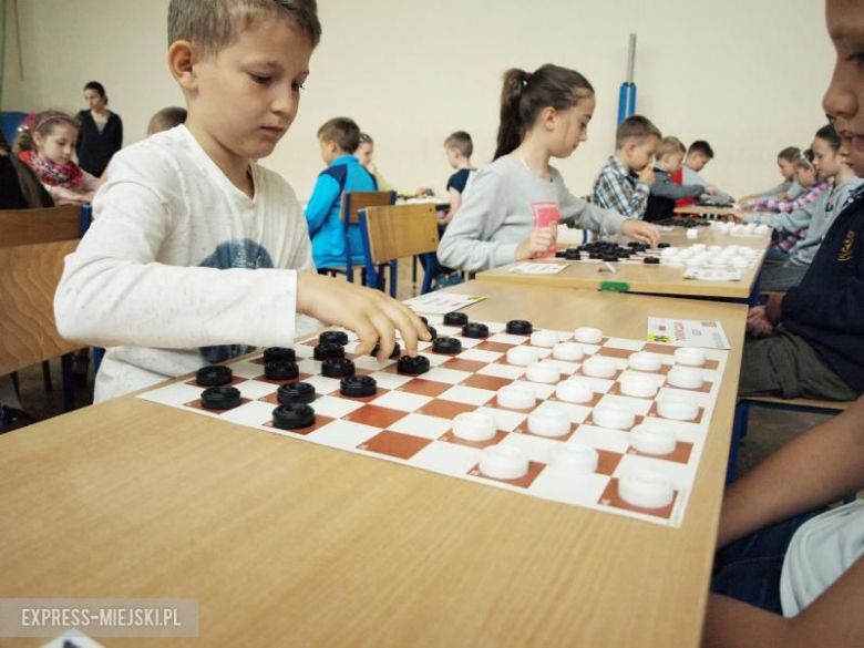 Turniej warcabowy w Rakoszycach
