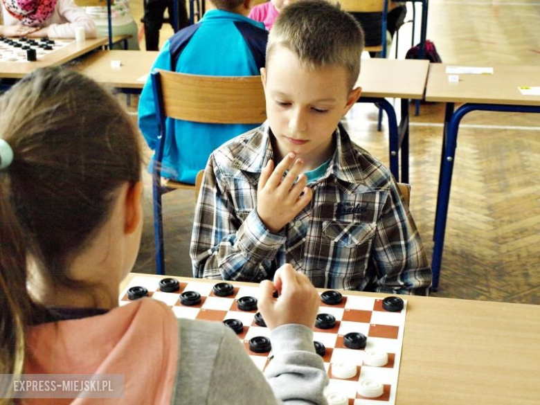 Turniej warcabowy w Rakoszycach