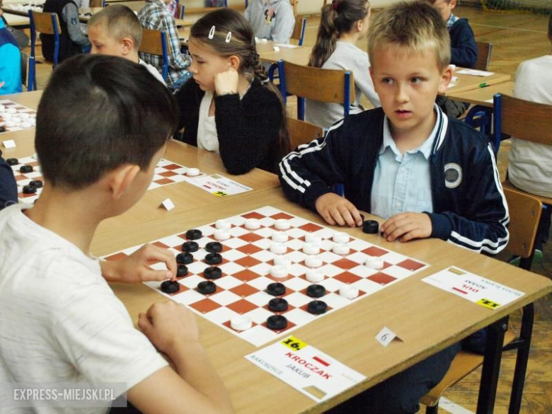 Turniej warcabowy w Rakoszycach