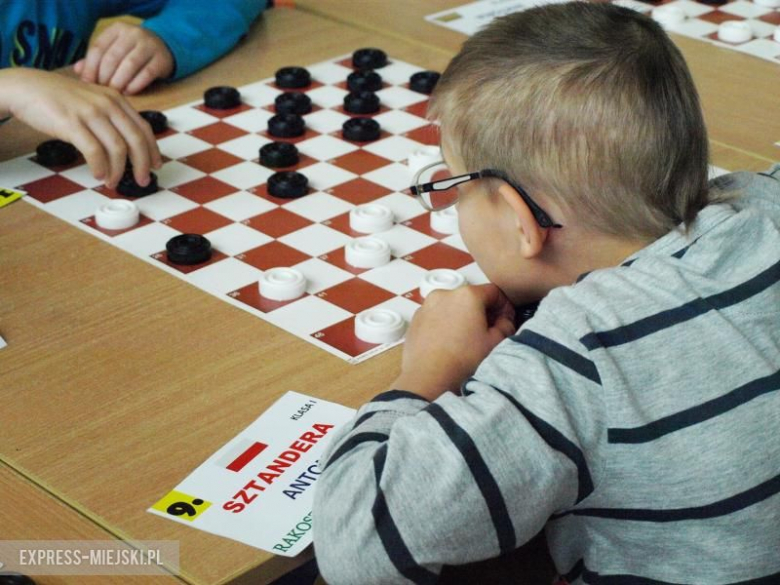 Turniej warcabowy w Rakoszycach