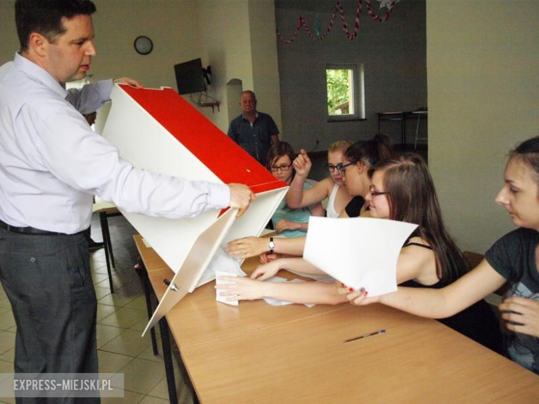 Zebranie wiejskie w Zakrzowie