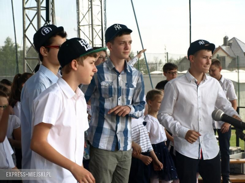 Obchody 70-lecia szkoły w Lutyni