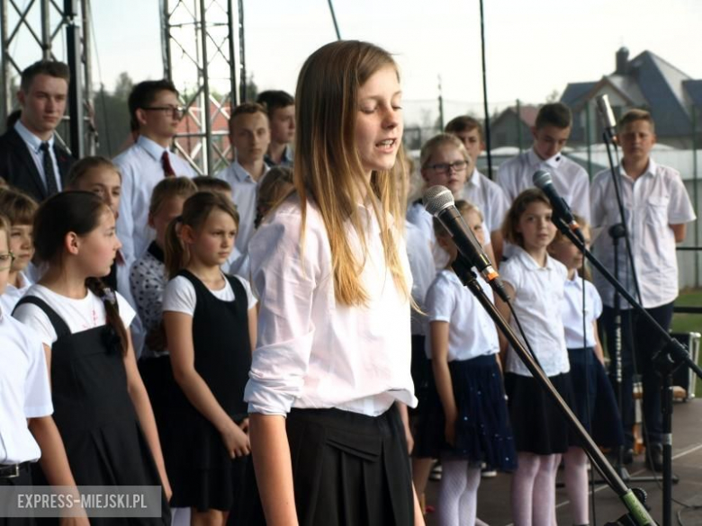 Obchody 70-lecia szkoły w Lutyni